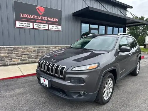 2018 Jeep Cherokee Latitude Plus FWD photo