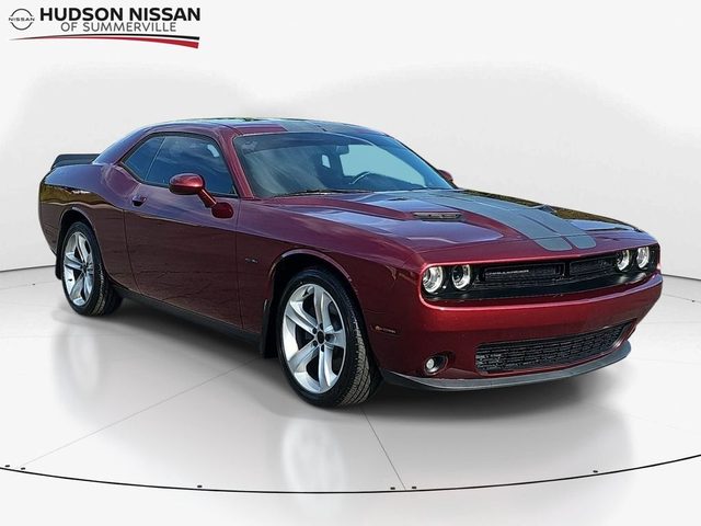 2018 Dodge Challenger R/T RWD photo