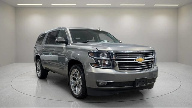 2017 Chevrolet Suburban Premier 4WD photo