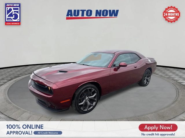 2018 Dodge Challenger SXT Plus RWD photo