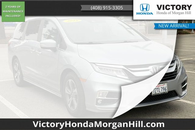 2018 Honda Odyssey Touring FWD photo