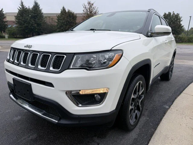 2018 Jeep Compass Limited 4WD photo
