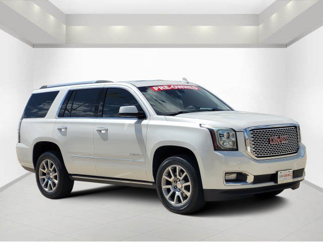 2017 GMC Yukon Denali RWD photo