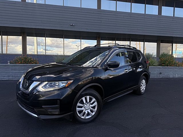 2017 Nissan Rogue SV FWD photo