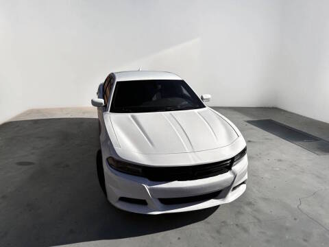 2017 Dodge Charger SXT AWD photo