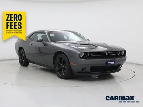2017 Dodge Challenger R/T RWD photo