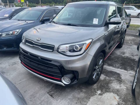 2018 Kia Soul ! FWD photo