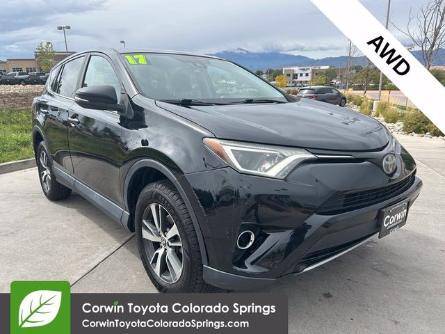 2017 Toyota RAV4 XLE AWD photo