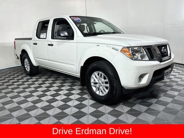 2017 Nissan Frontier SV V6 RWD photo
