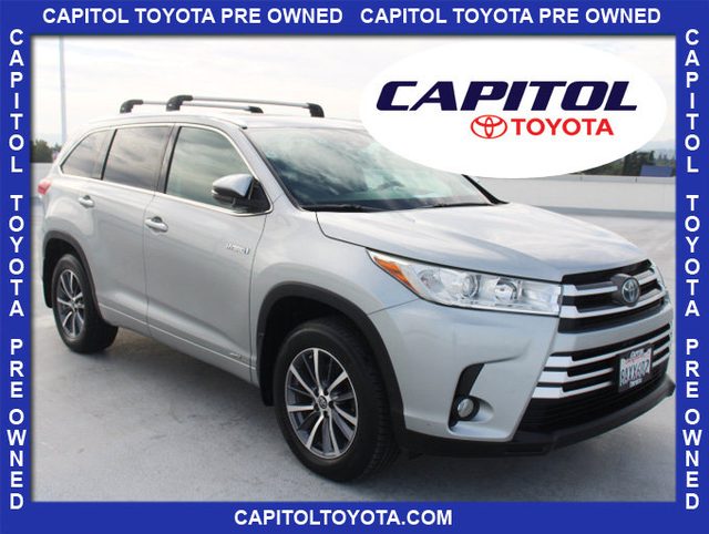 2017 Toyota Highlander Hybrid XLE AWD photo