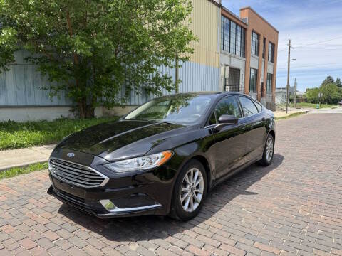 2017 Ford Fusion SE FWD photo