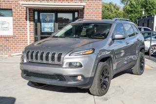 2018 Jeep Cherokee Latitude Plus 4WD photo