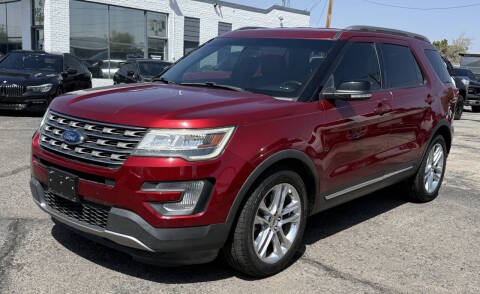 2017 Ford Explorer XLT FWD photo