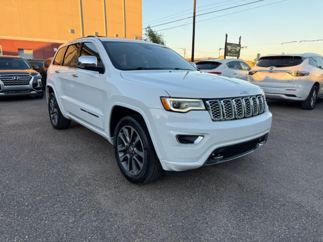 2018 Jeep Grand Cherokee Overland RWD photo