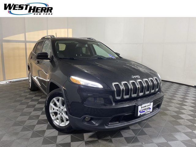 2018 Jeep Cherokee Latitude Plus 4WD photo