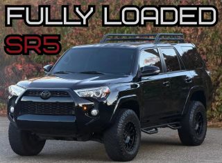 2017 Toyota 4Runner SR5 Premium RWD photo