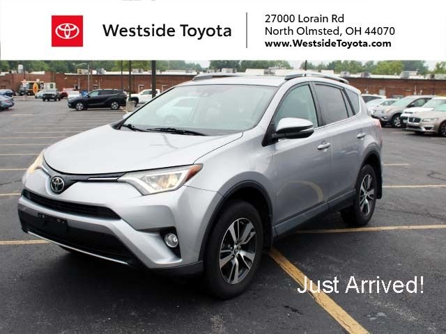 2017 Toyota RAV4 XLE AWD photo