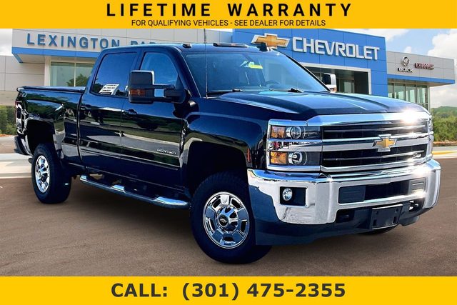 2018 Chevrolet Silverado 2500HD LT 4WD photo