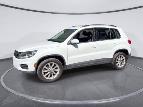 2017 Volkswagen Tiguan S AWD photo