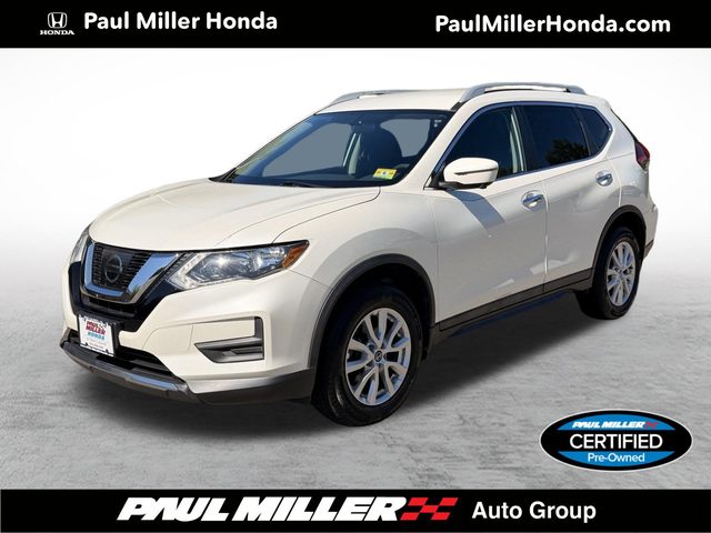 2017 Nissan Rogue SV AWD photo