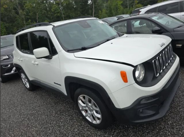 2017 Jeep Renegade Latitude FWD photo