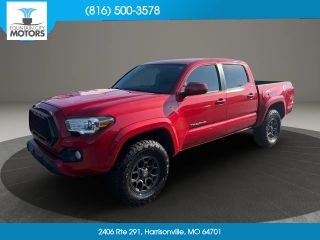 2017 Toyota Tacoma SR5 4WD photo