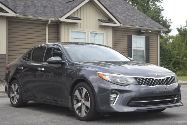 2018 Kia Optima SX FWD photo