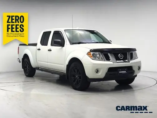 2017 Nissan Frontier SV V6 4WD photo