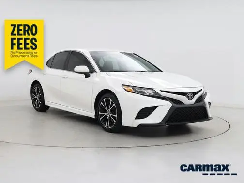 2018 Toyota Camry SE FWD photo
