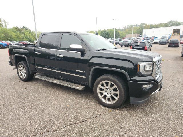 2018 GMC Sierra 1500 Denali 4WD photo