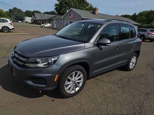 2017 Volkswagen Tiguan S AWD photo