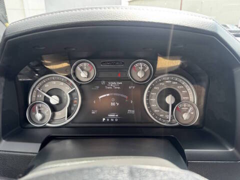2017 Ram 1500 Limited 4WD photo