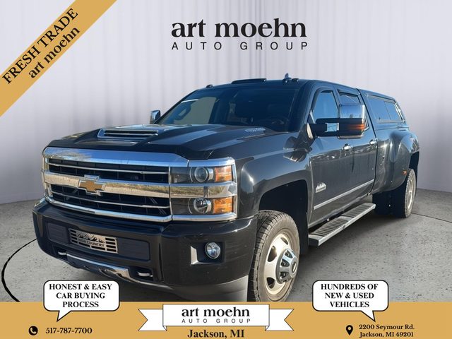2018 Chevrolet Silverado 3500HD High Country 4WD photo