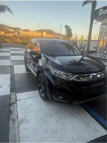 2017 Honda CR-V Touring FWD photo