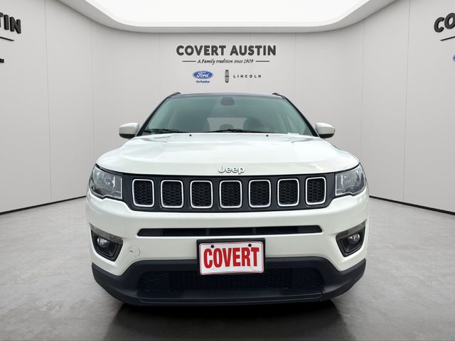 2018 Jeep Compass Latitude FWD photo