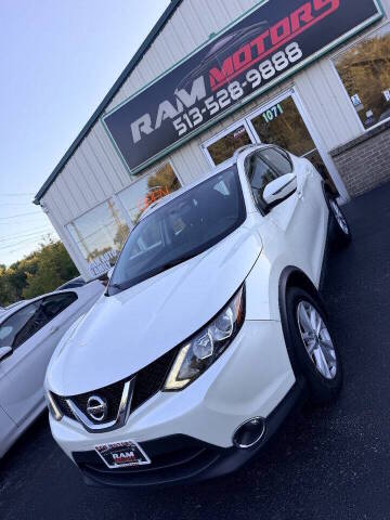 2017 Nissan Rogue Sport SV AWD photo