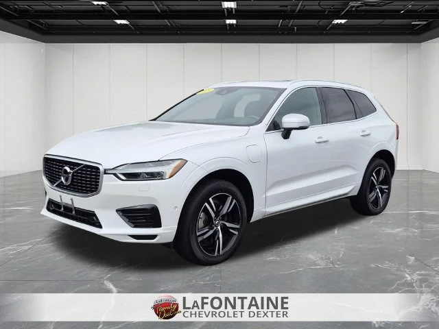 2018 Volvo XC60 R-Design AWD photo