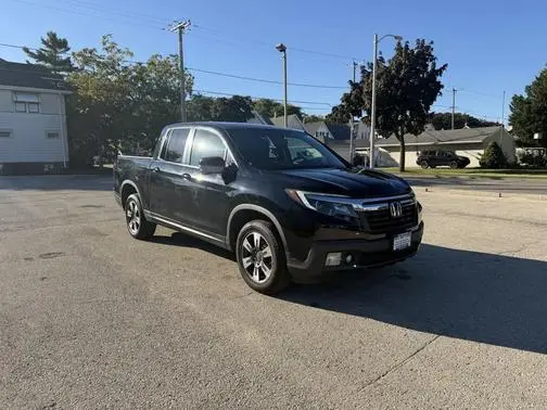 2017 Honda Ridgeline RTL-T AWD photo