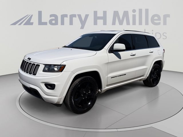 2015 Jeep Grand Cherokee Altitude RWD photo