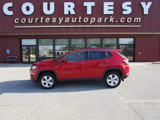 2018 Jeep Compass Latitude 4WD photo