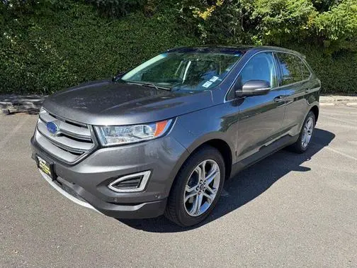 2017 Ford Edge Titanium AWD photo