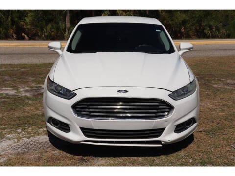 2016 Ford Fusion SE FWD photo