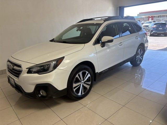 2018 Subaru Outback Limited AWD photo