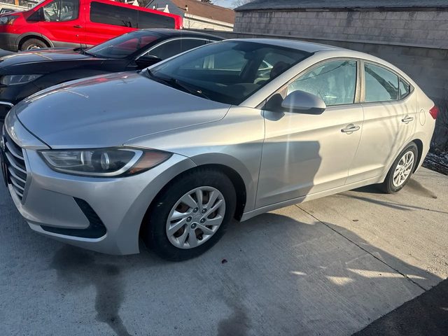 2017 Hyundai Elantra SE FWD photo