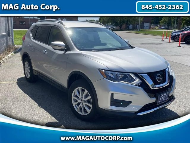2017 Nissan Rogue SV AWD photo