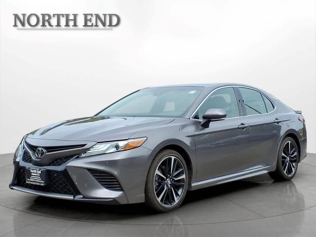 2018 Toyota Camry XSE FWD photo