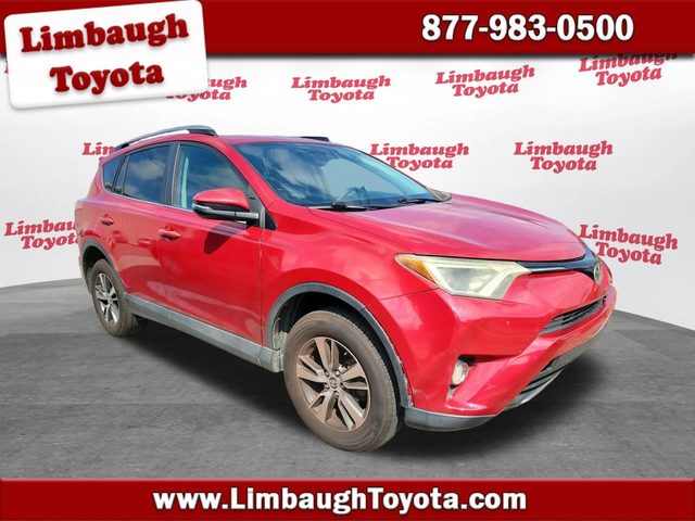 2017 Toyota RAV4 XLE FWD photo