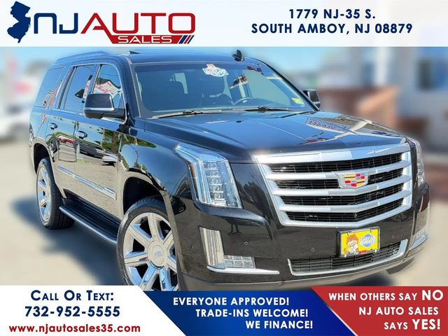 2018 Cadillac Escalade Luxury 4WD photo