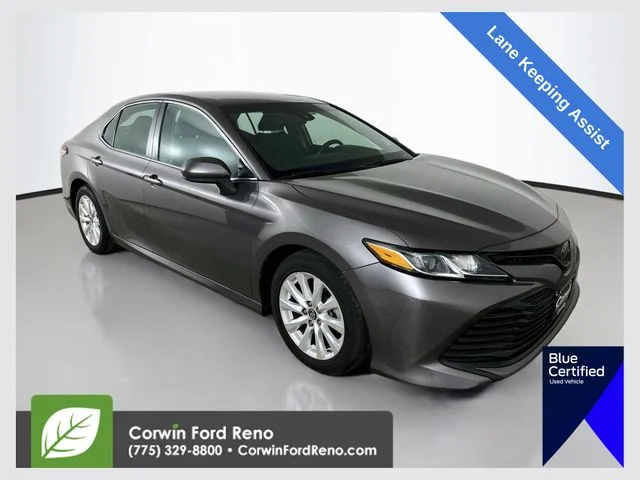 2018 Toyota Camry LE FWD photo