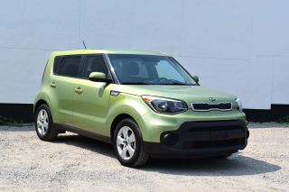2018 Kia Soul Base FWD photo